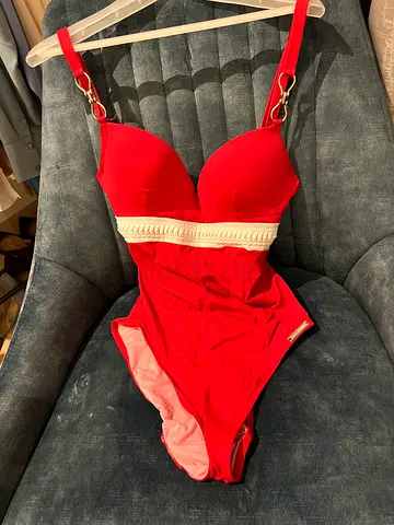 Red One-Piece Swimsuit with Underwire and Adjustable Straps