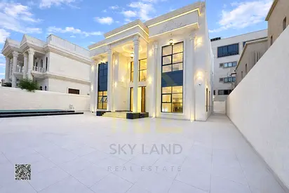 Freehold property directly from the owner, including air conditioning, water, and electricity. Negotiable. Land area: 6200 square meters.