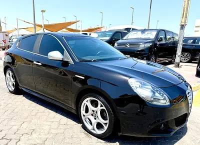 ALFA ROMEO GIULIETTA  TURBO 2014 premium Turbo Full trim. GCC-very good condition spec 1 Year warran