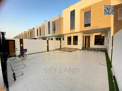 Villa for sale at an excellent price, including registration fees. Freehold ownership for life for all nationalities, with the possibility of easy ban