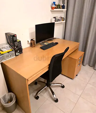 desk