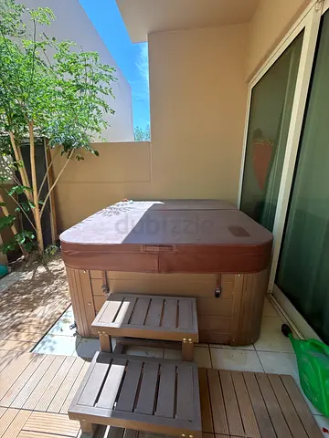 Jacuzzi