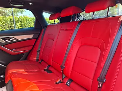 صورة مصغرة 12 لـ 2021 Jaguar F-PACE