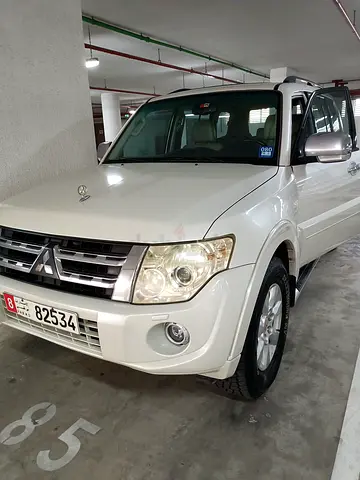 Mitsubishi Pajero 3.5L GLS 2012 GCC Specs