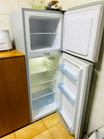 ثلاجة
