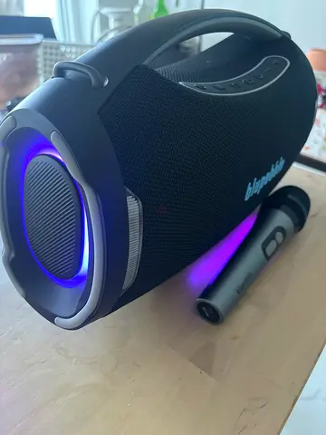 Party speakers with karaoke
