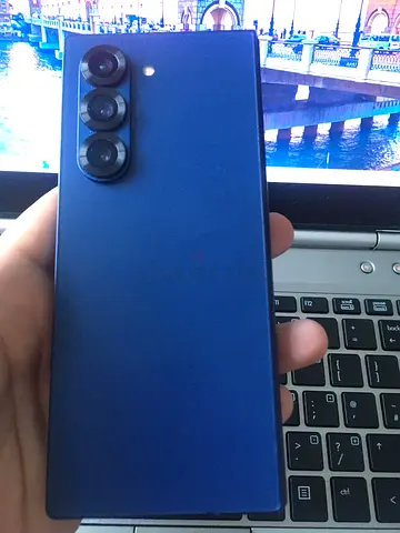 Samsung z fold 6