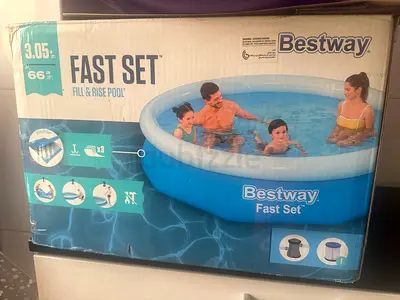 Bestway Fast Set Inflatable Above-Ground Pool 3.05m (Like New in Box)