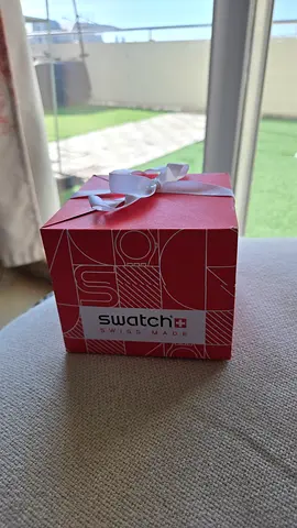 Swatch x Omega Mission to EarthPhase Moonshine Gold