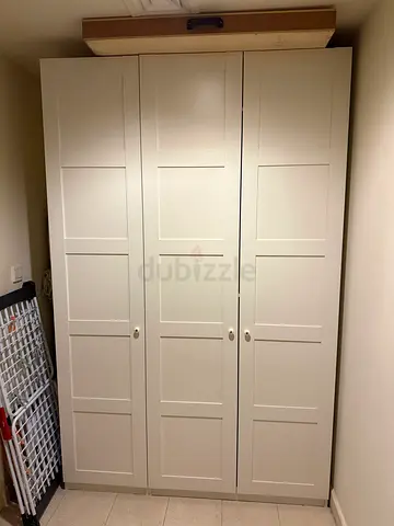 IKEA PAX Wardrobe / 4-Door White Wardrobe - Excellent Condition