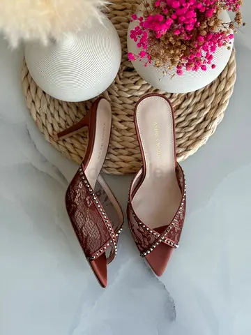 Andrea wazen women heel