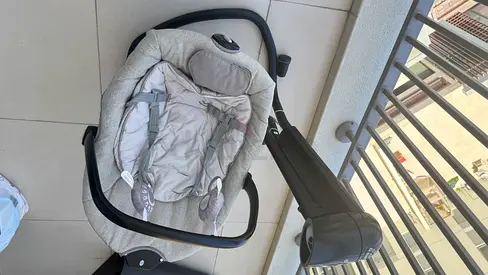 Joie Serina 2-in-1 Baby Swing  Rocker - Excellent Condition