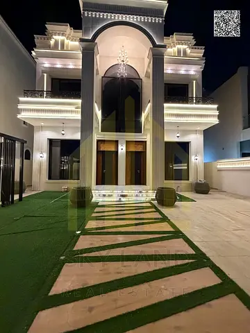 Classic, first inhabitant, upscale, price including water, electricity and air conditioning, exceptional location close to Sheikh Mohammed bin Zayed R