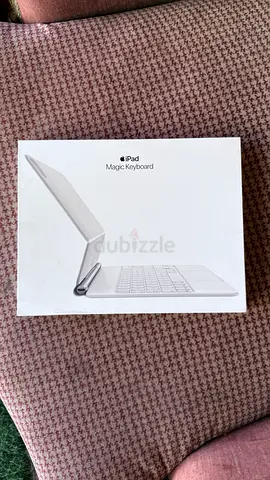 Apple Magic Keyboard and apple pencil