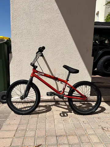 Perfect condition Kids Mankind MBT BMX Bike