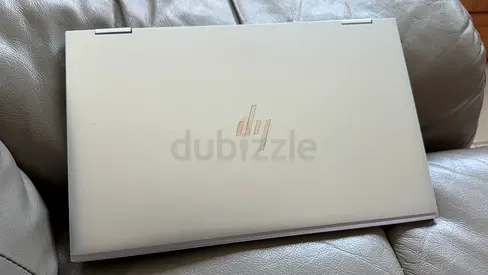 HP Elitebook x 360 1040 G7