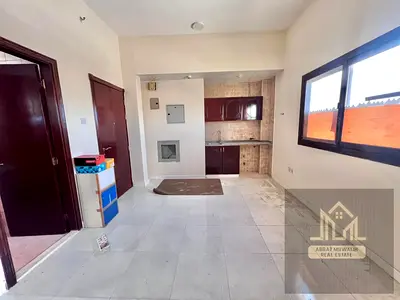 NO DEPOSIT..SPECIOUS STUDIO FOR FAMILY IN OLD MUWAILEH CLOSE TO BUSS STATION IN 20K