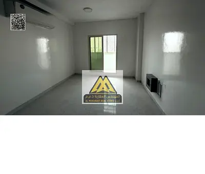 للايجار شقتين غرف وصاله بالروضه 2 مساحات كبيره مطبخ امريكي بلكونه 2 حمام تكييف سبليت 40 الف 4 دفعات موقع مميز قريب الخدمات اتصل الان