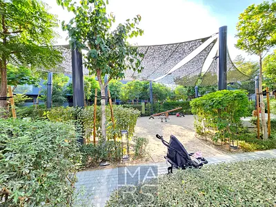 🏡✨ **تاون هاوس فاخر للإيجار في روبينيا، مسار** ✨🏡