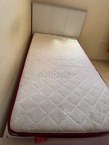 Queen mattress with simple headboard - good condition