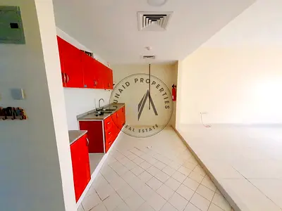 huge studio at prime location ready to move