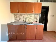 LUXURY AND SPACIOUS STUDIO IN FAMILY BALDING READY TO MOVE JUST 20K