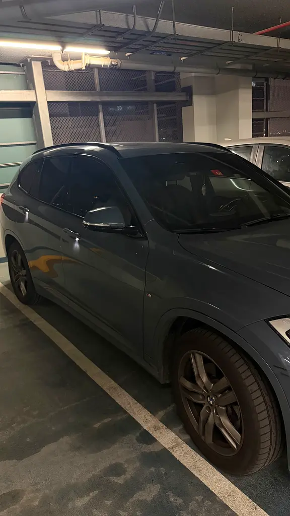 BMW X1 2021 — photo 1 of 5