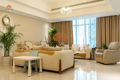 FURNISHED | WELL MAINTAINED | CLOSE TO METRO