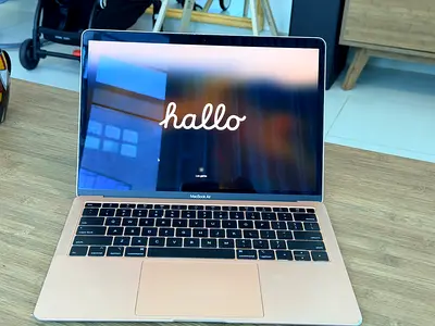 MacBook Air 13” 2018 – Rose Gold