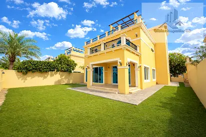 Well-Maintained | 4 BR villa | Garden Area
