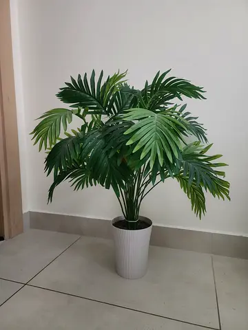 Artificial house plant