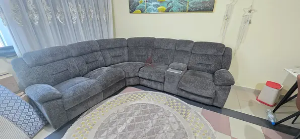 Very Good condition movable Sofa
