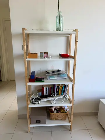 Shelving unit