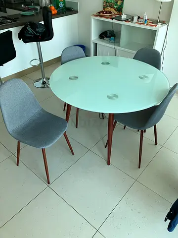 Table and 4 chairs
