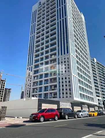 Studio |Prime Location | Spacious Unit