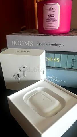 NEGOTIABLE Apple AirPods Pro (2 gen) with Charging Case - Lightly Used