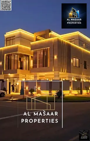 Luxury corner villa directly opposite Al Hamidiya Park with 7 rooms and a rooftop terrace. Price includes swimming pool, air conditioning, electricity