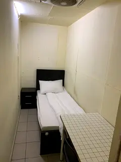 available now partition for male near garden metro station