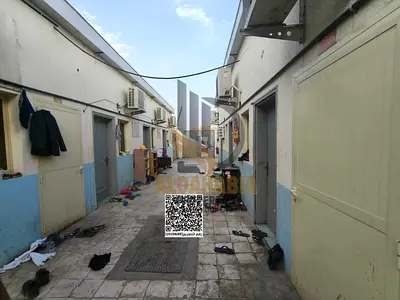 فرصة ممتازة للشركات والمقاولين وأصحاب المصانع الباحثين عن سكن عمال جاهز وفي موقع استراتيجي داخل منطقة الصجعة الصناعية بالشارقة، والتي تُعد من أهم المن