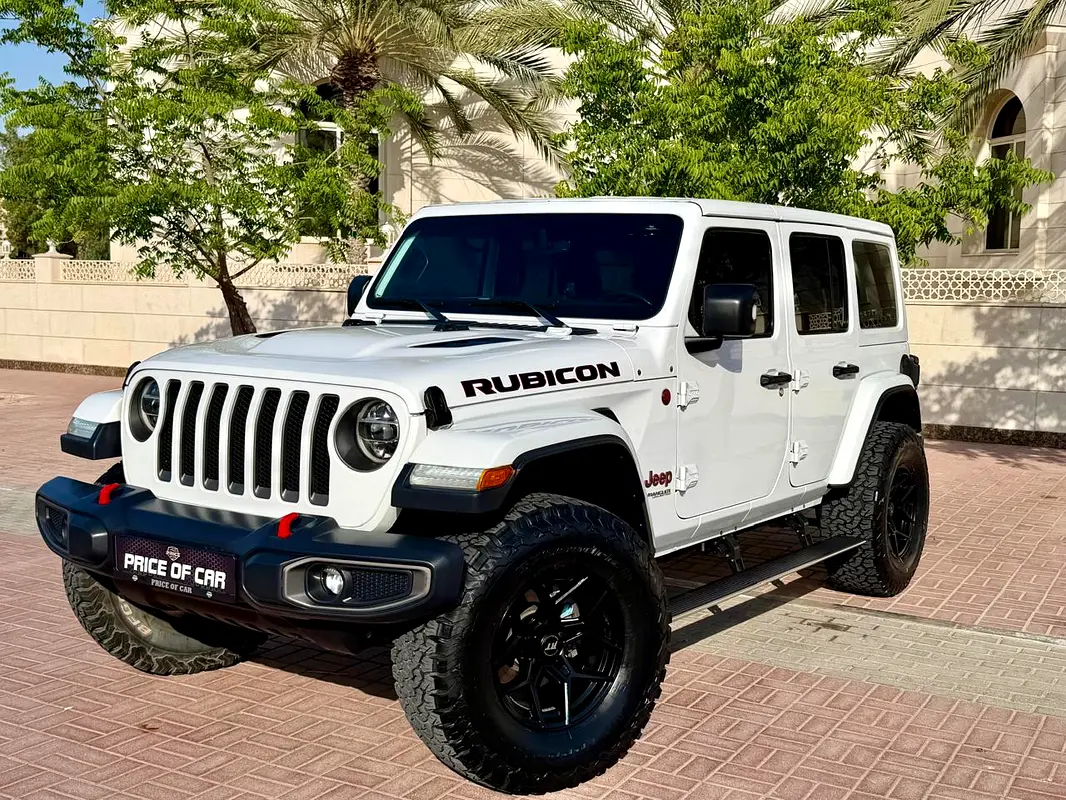 Jeep Wrangler Unlimited 2020 — photo 1 of 20