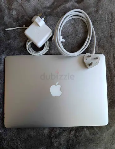 Apple MacBook Air 2015 13” | 250GB SSD | Excellent Condition