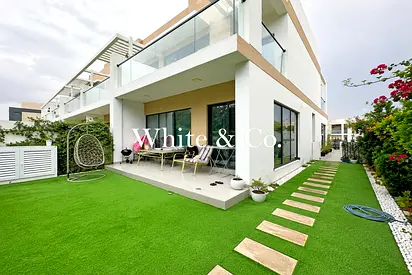 Single Row + Corner Unit |Park View | VOT