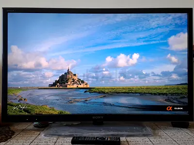 Sony Bravia 40 LED TV in good working condition