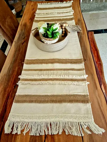 BRAND NEW Table Runner 160cm X 45cm