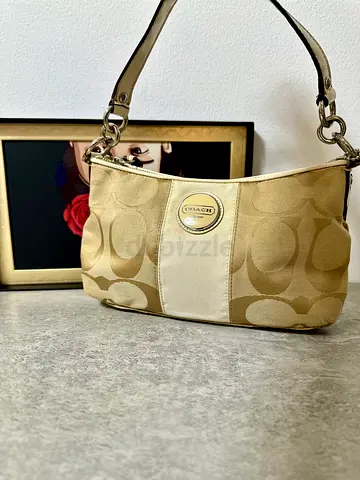 Preloved Coach Demi Signature Stripe Shoulder bag