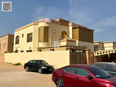 فيلا فاخرة للبيع شامل الكهرباء والمياة والمكيفات المويهات2