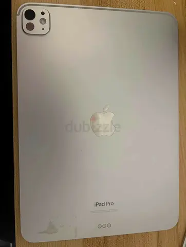 iPad Pro M4 11 inch ) 256 GB - Lightly Used 100% Battery Health