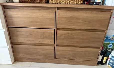 Brown double drawers with mirror