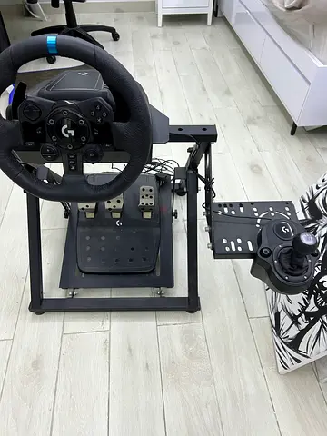 Logitech G923 Driving Force Wheel + Pedals + Shifter on Steel Racing Stand (Good Condition)