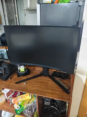 Samsung curved gaming monitor 27inch2k240hz